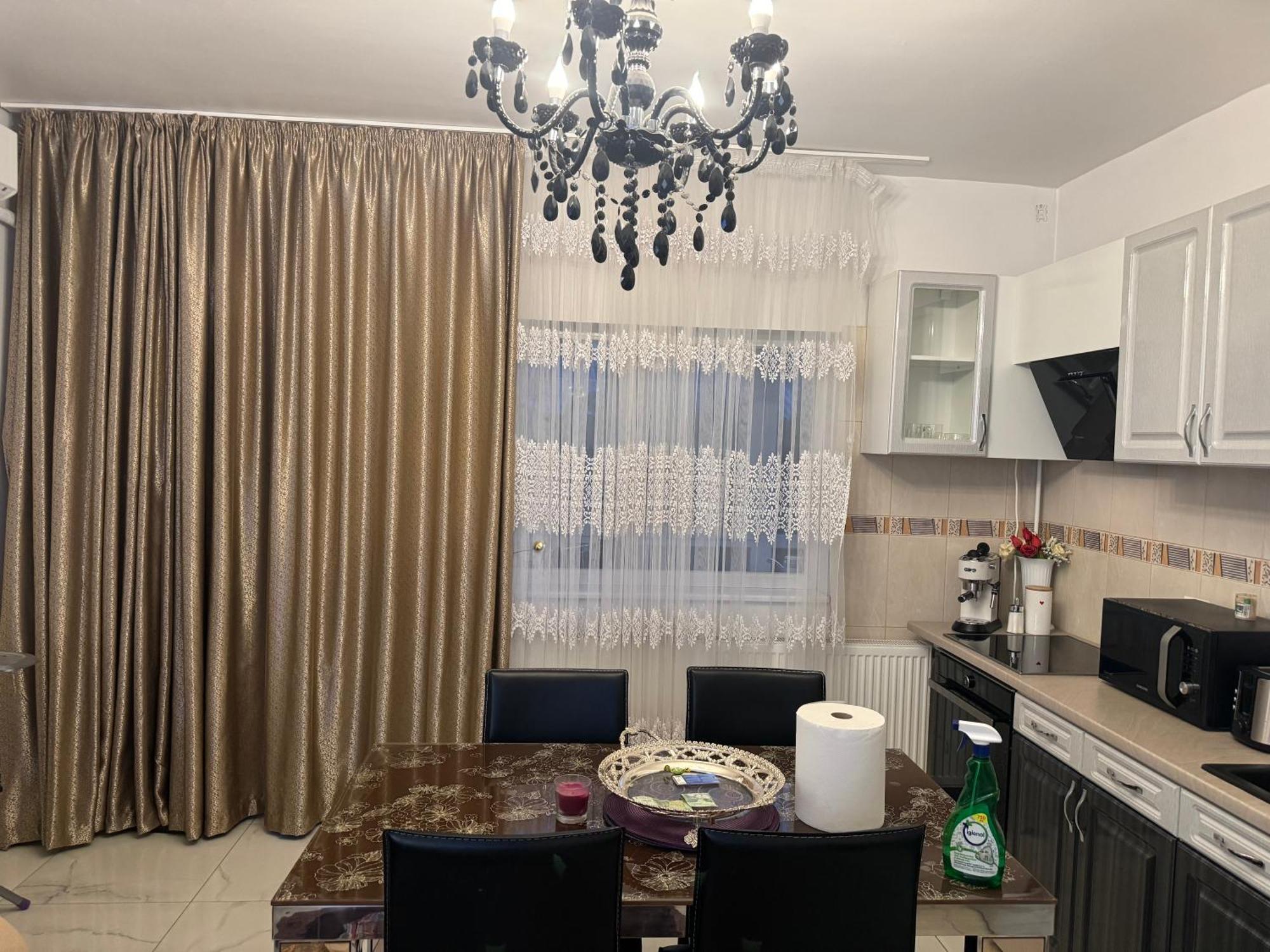 Apartament Casa Cris Fokszany Zewnętrze zdjęcie